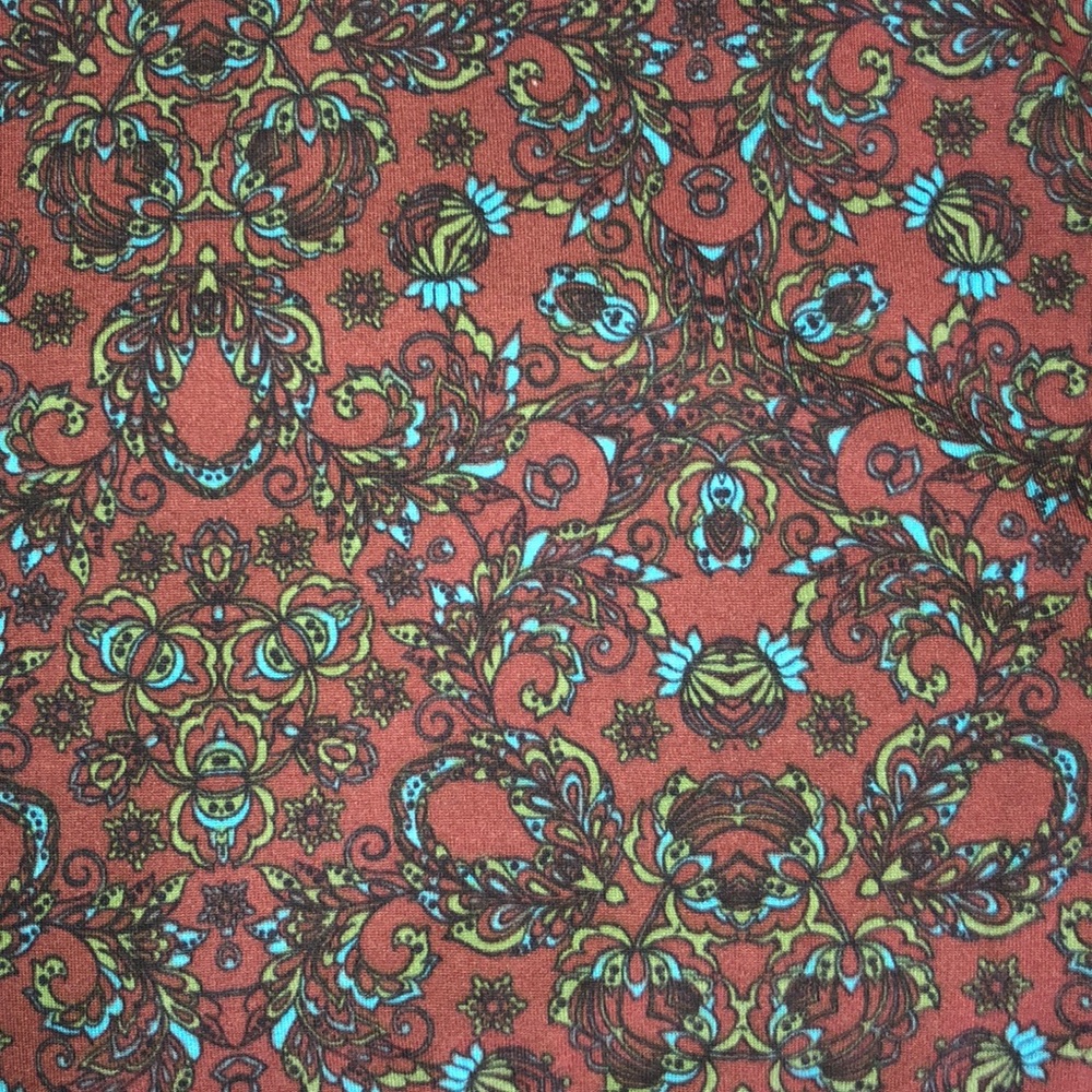 Lularoe Randy - Picture 2 of 3